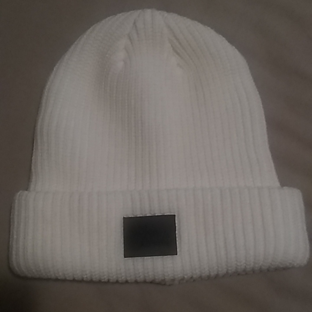 Zyia beanie